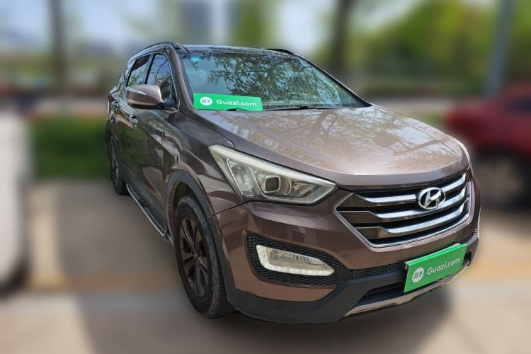 Used Hyundai Santa Fe 2013 2.4L Automatic Two-Wheel Drive Smart Version