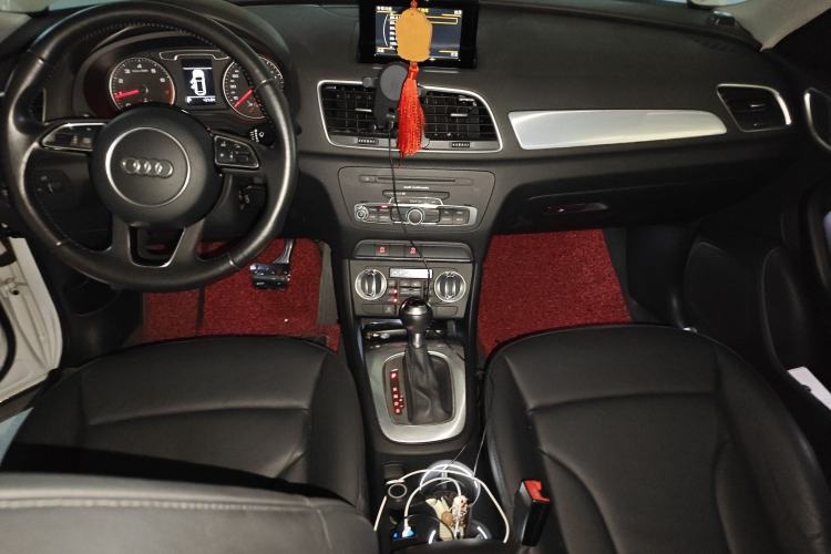 Used Audi Q3 2015 30 TFSI Comfort Model
