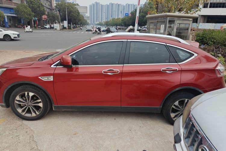 Used Luxgen U6 SUV 2015 1.8T Fashion Edition