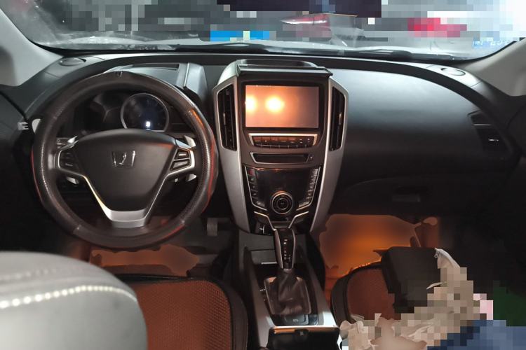 Used Luxgen U6 SUV 2014 2.0T ZhiZun Model