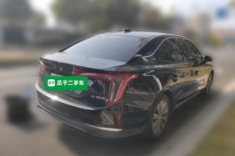 Used Hongqi E-QM5 2022 431 km Charge & Enjoy Edition
