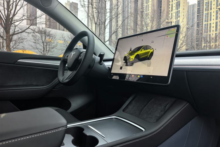 Used Tesla Model Y 2024 Rear-Wheel-Drive Version