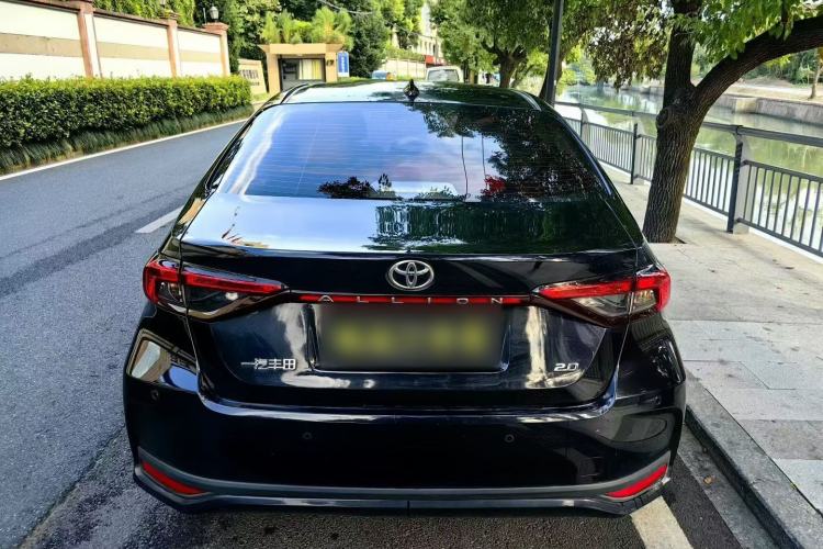 Used Toyota Allion 2022 2.0L Elite Edition
