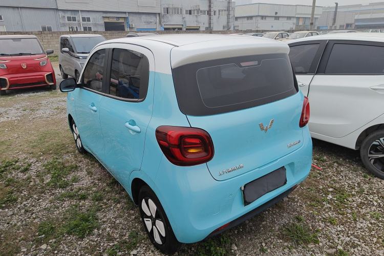 Used Wuling Hongguang MINIEV 2025 Four-Door Version Premium Edition Exterior 2