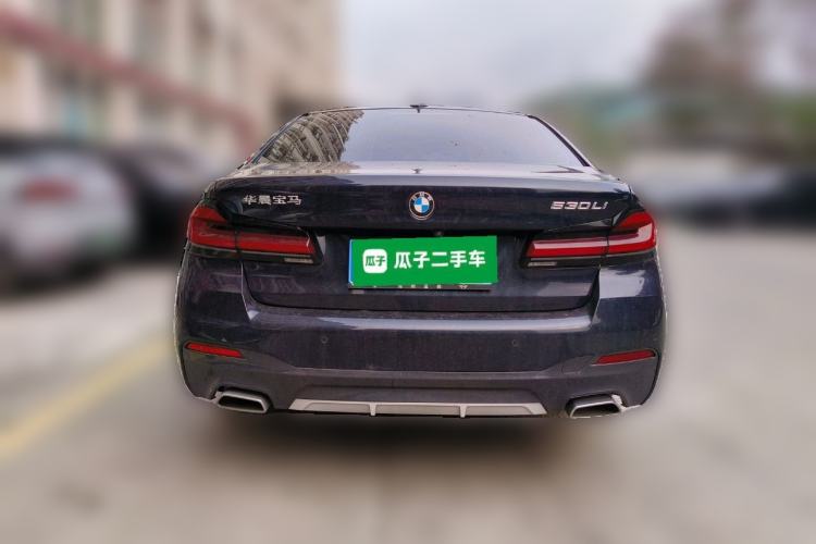 Used BMW 5 Series 2022 Second Facelift 530Li Luxury Version M Sport Package Rear