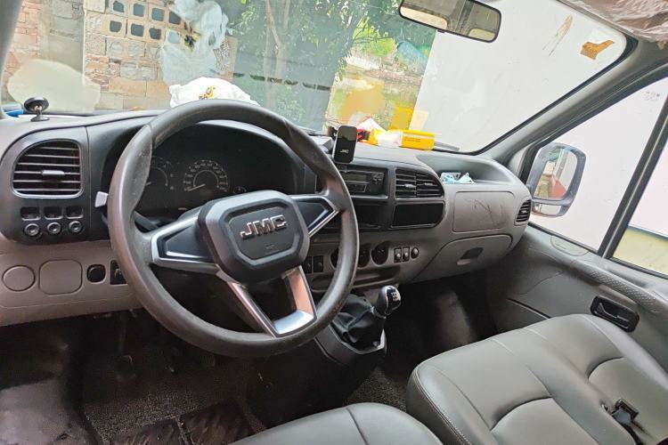 Used JMC Transit 2017 2.8T Commercial Version Short Wheelbase Mid-Roof 6/7/8-Seater JX493
