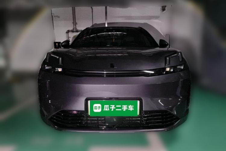 Used Lynk & Co 08 EM-P 2025 120km Long-Range Pro
