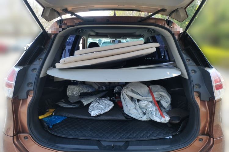 Used Nissan X-Trail 2015 2.0L CVT Comfort MAX Edition 2WD Trunk