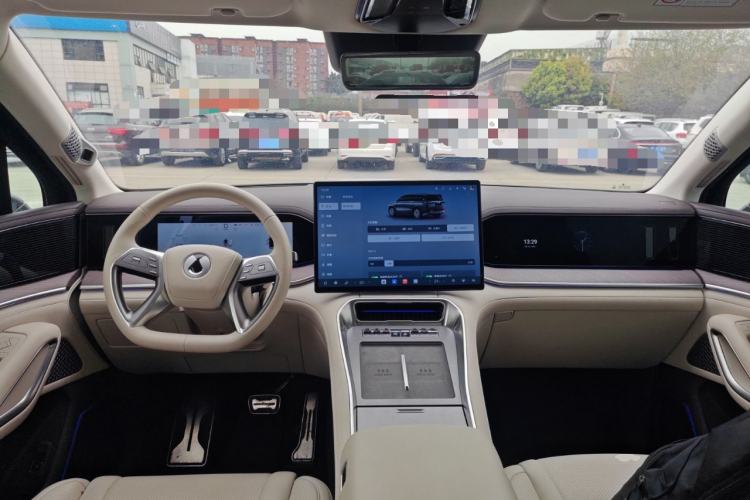 Used Denza N9 2025 Flagship Model