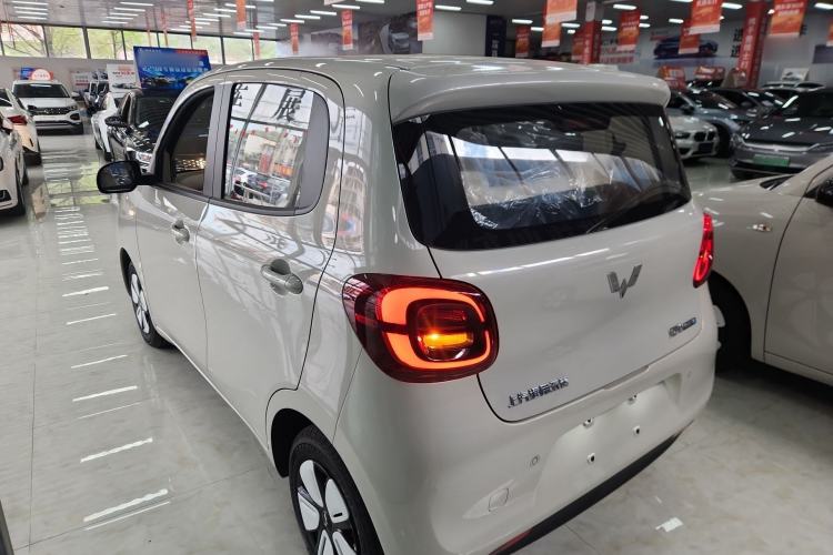 Used Wuling Hongguang MINIEV 2025 Four-Door Version Advanced Edition
