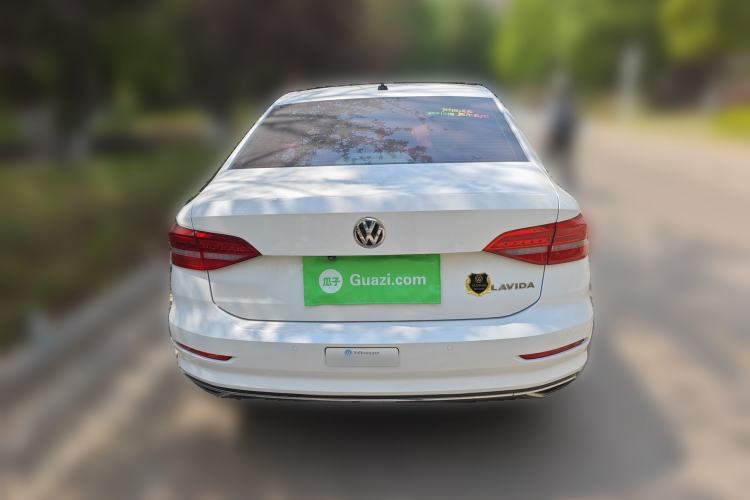 Used Volkswagen Lavida 2019 1.5L Manual Comfort Edition China VI Standard Rear