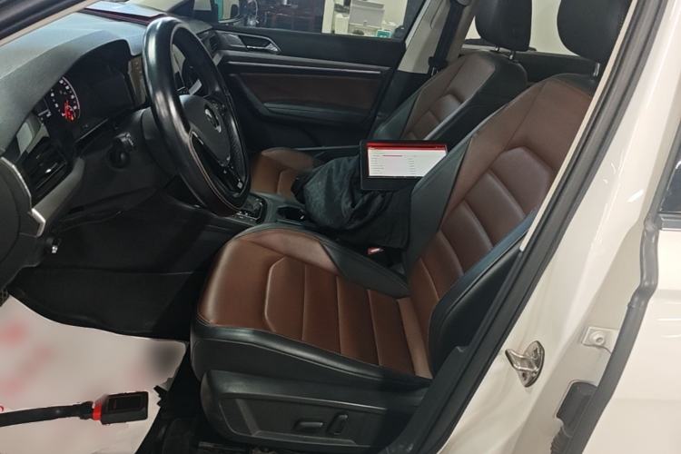 Used Volkswagen Lavida 2021 280TSI DSG Luxury Edition Left Front Seat