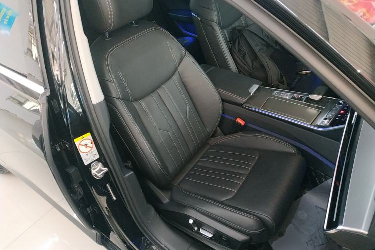 Used Audi A6L 2023 Revised 40 TFSI Luxury Prestige Edition Right Front Seat