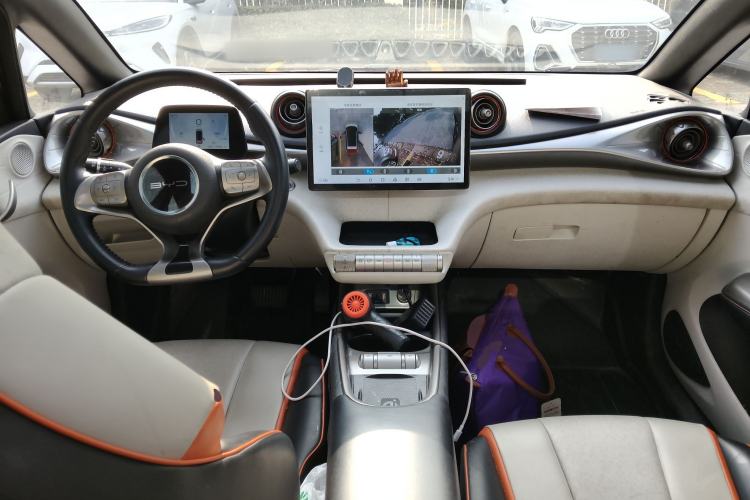 Used BYD Dolphin 2021 405 km Fashion Edition