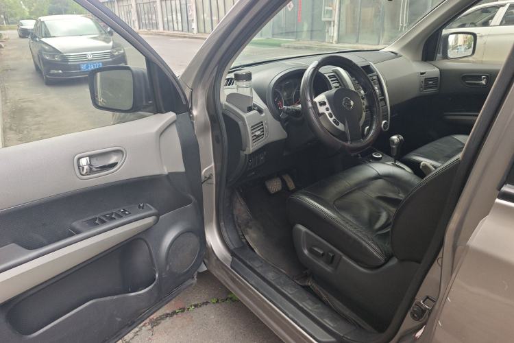 Used Nissan X-Trail 2010 2.5L CVT Luxury Edition 4WD