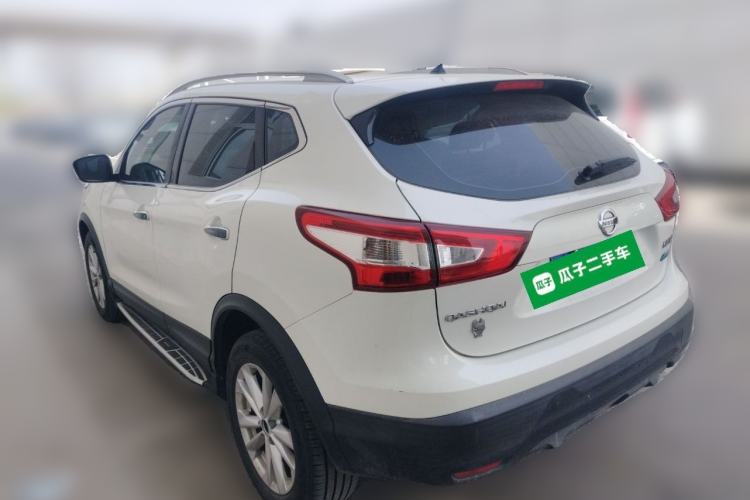 Used Nissan Qashqai 2016 2.0L CVT Elite Edition Rear Left 45 Deg