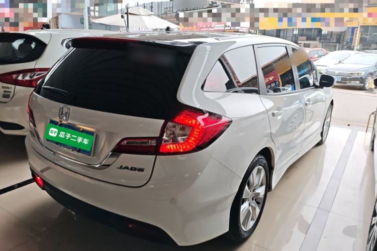 Used Honda Jade 2014 1.8L Automatic Comfort Elite Version 5 Seats
