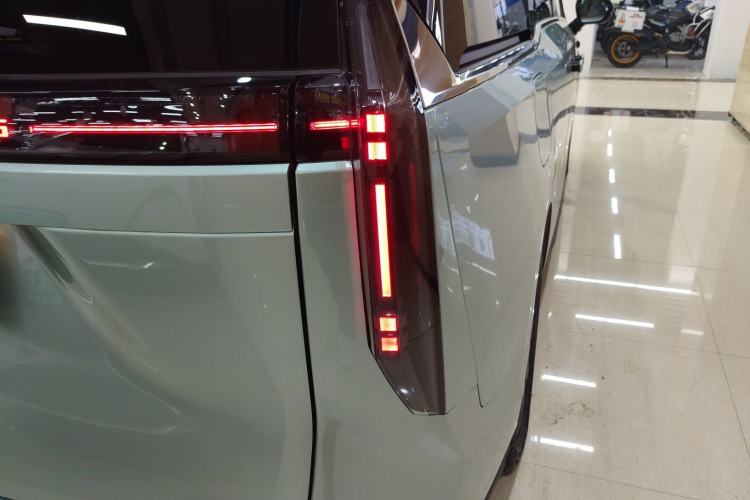 Used SAIC MAXUS Dajia 7 2024 Super Hybrid Ultra-Long Range Flagship Edition
