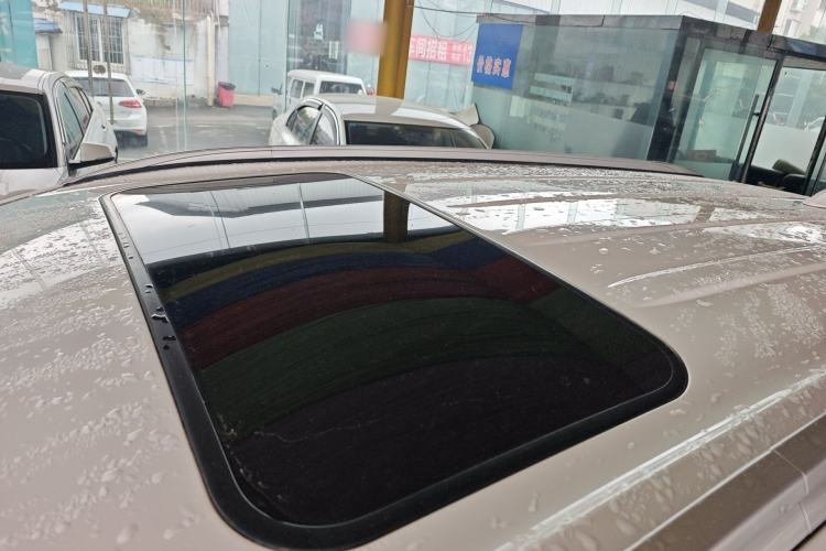 Used Dongfeng Fengon 580 2017 1.8L Manual Comfort Model Roof