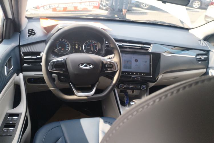 Used Chery Tiggo 3X 2023 1.5L CVT Fashion Edition Center Console