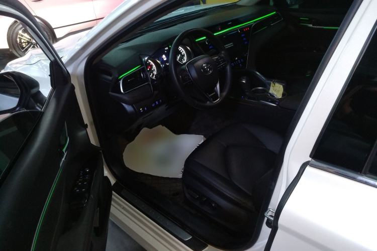 Used Toyota Camry 2019 2.0G Luxury Edition China VI Standard
