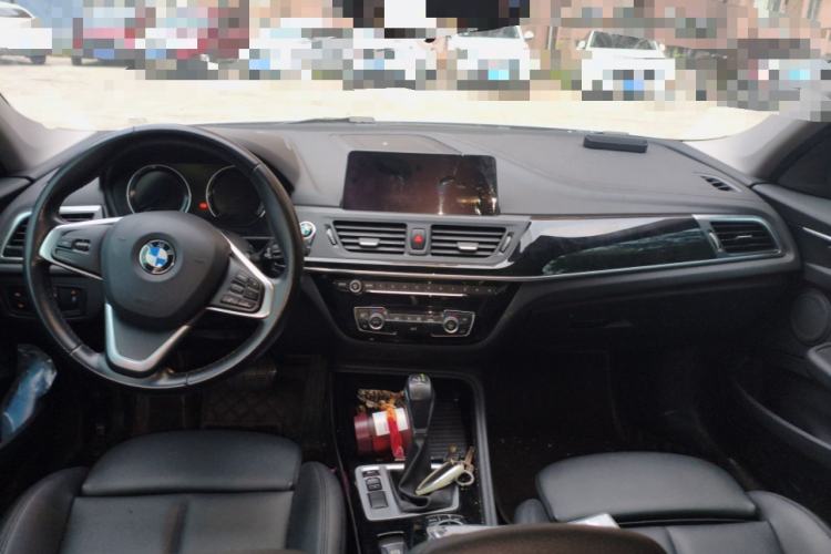 Used BMW 1 Series 2017 118i Design Package Model Center Console