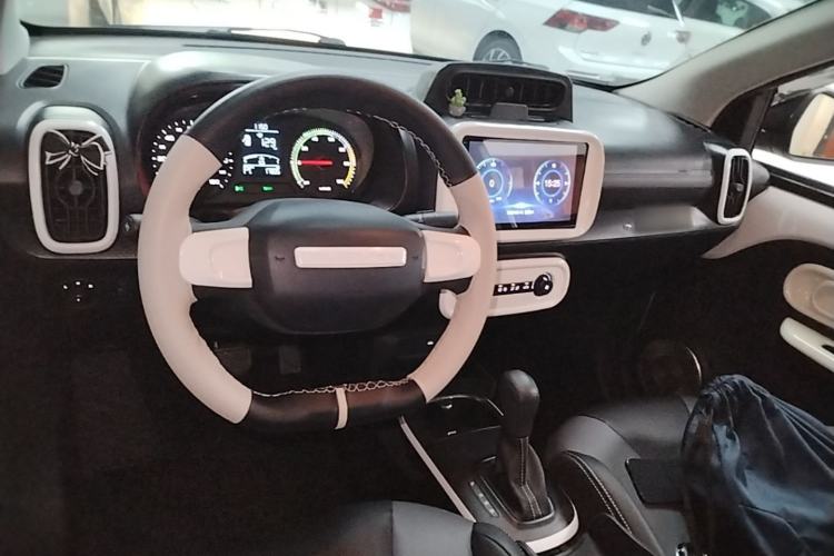 Used Roewe Clever 2022 311km QiQi BoBo Edition

