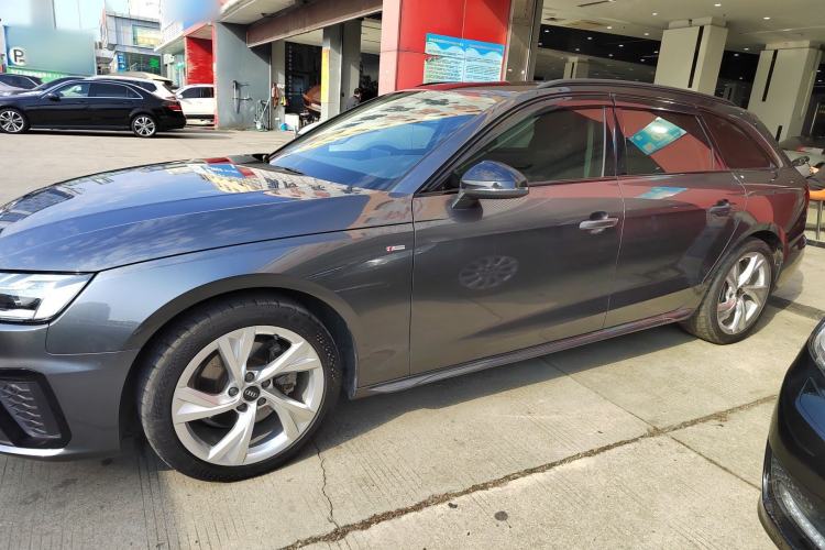 Used Audi A4 2023 Avant 40 TFSI Fashionable and Dynamic Model