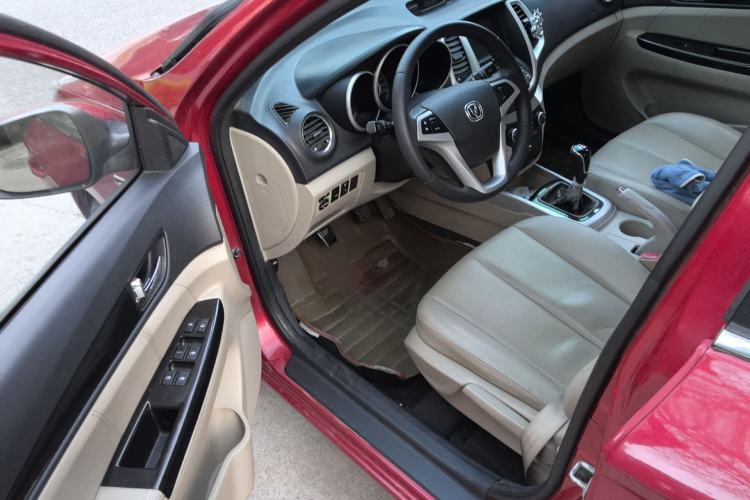 Used CHANGAN Eado 2015 1.6L Manual Junku Model China IV Standard Driver Seat