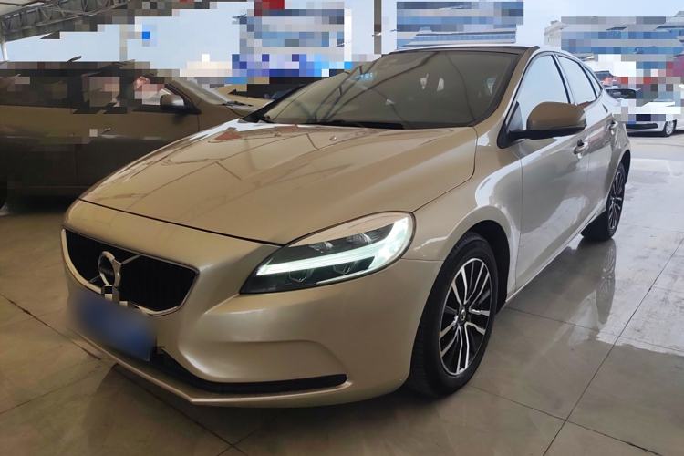 Used Volvo V40 2017 T3 Zhiyi Edition