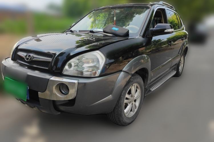 Used Hyundai Tucson 2009 2.0L Automatic Two-Wheel Drive with Sunroof
