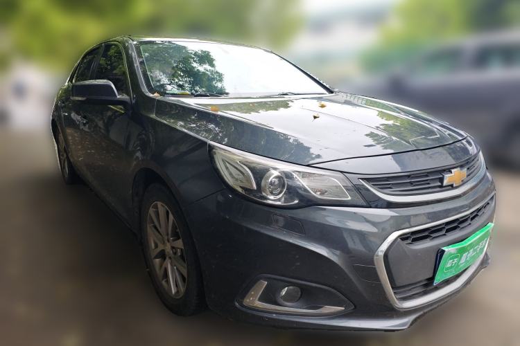 Used Chevrolet Malibu 2017 1.5T Automatic Luxury Edition Front Right 45 Deg