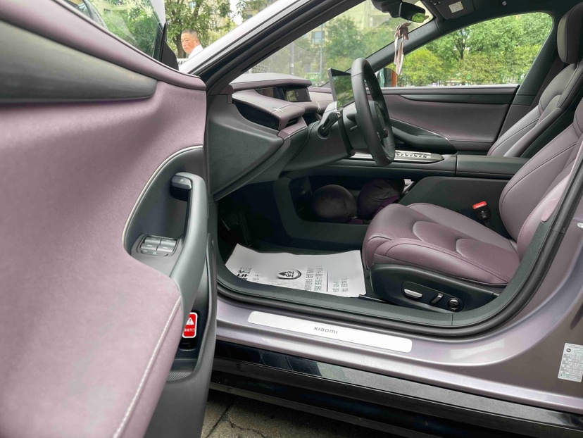 Xiaomi Auto SU7 2024 Rear-Drive Ultra-Long Range Advanced Pro-Level Intelligent Driving Version — снимка 12