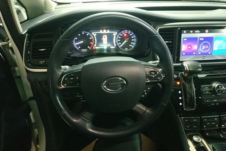 Used GAC Trumpchi M8 2020 390T Deluxe Edition
