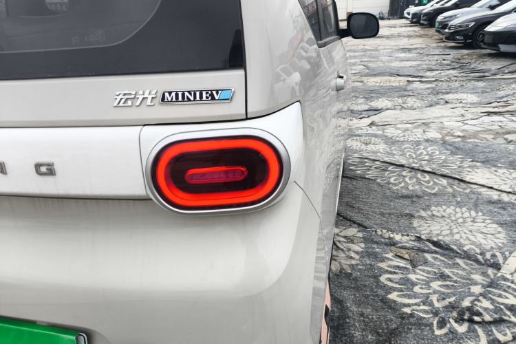 Used Wuling Hongguang MINIEV 2024 3rd Generation 215km Youth Edition