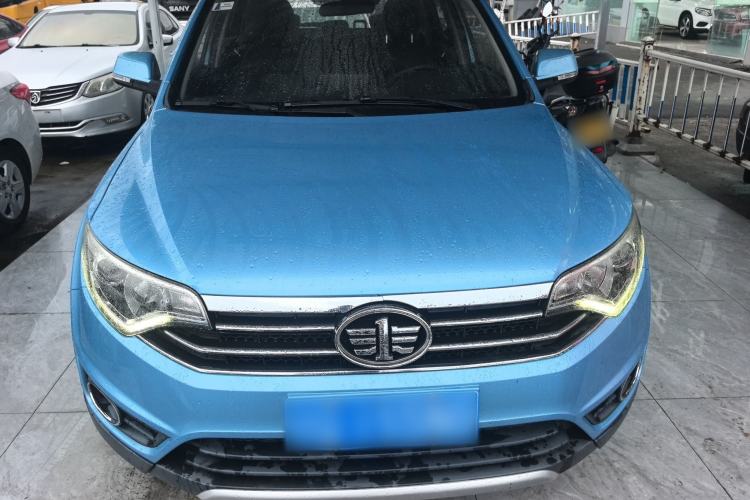 Used FAW Senya R7 2016 1.6L Manual Smart Version
