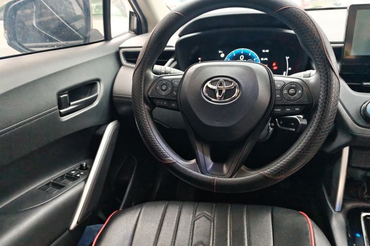 Used Toyota Corolla Cross 2023 2.0L Pioneer Edition
