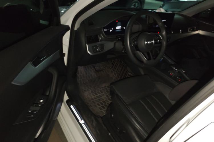 Used Audi A4L 2022 40 TFSI Fashion Dynamic Model