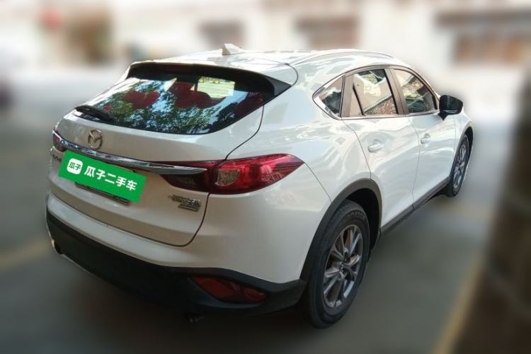 Used Mazda CX-4 2018 2.0L Automatic Two-Wheel Drive Blue Sky Premium Upgrade Version China V Standard