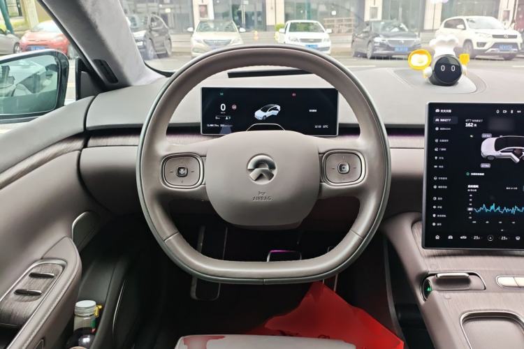 Used Nio ET7 2024 75 kWh Executive Signature Edition
