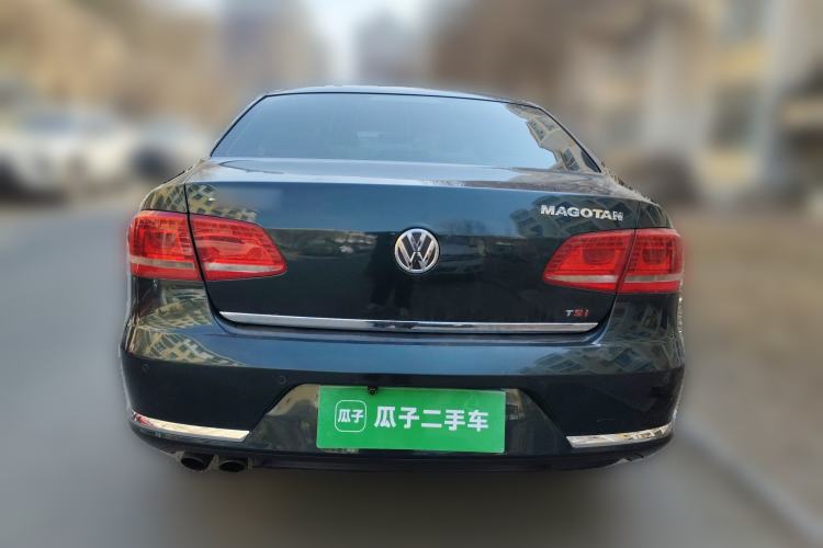 Used Volkswagen Magotan 2015 1.8TSI Advanced Model Rear