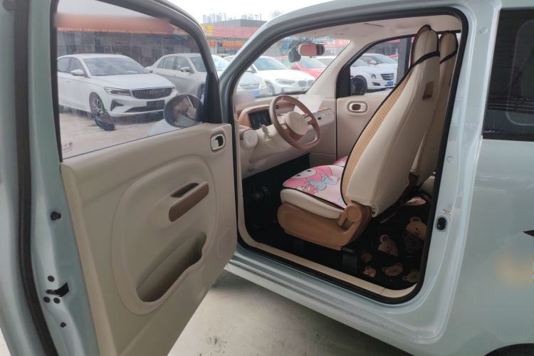 Used Bestune Pony 2025 222km Range Agile Horse Driver Seat