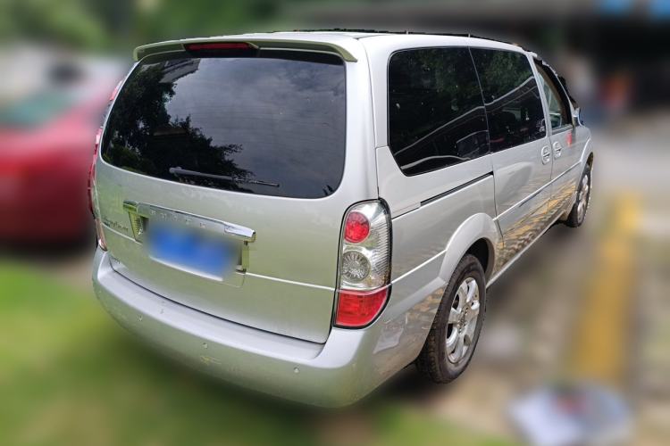 Used Buick GL8 2006 Lu Zun 3.0L GT Elite Edition
