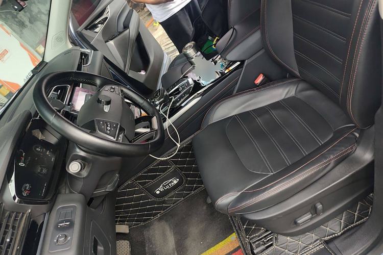 Used SAIC MAXUS EUNIQ 6 2021 LITE+ Smart Edition
