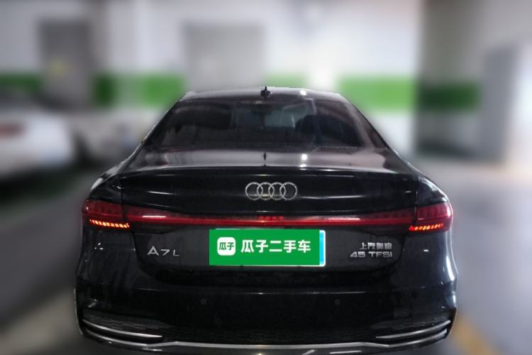 Used Audi A7L 2024 45TFSI S-line Dream-Building Edition Flow Crystal Package
