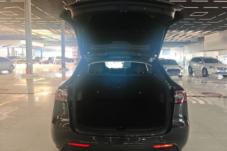 Used Tesla Model Y 2024 Rear-Wheel-Drive Version