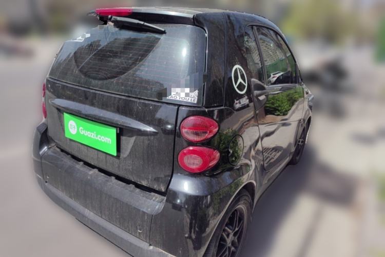 Used smart fortwo 2011 1.0 MHD Kobe Special Edition Rear Right 45 Deg