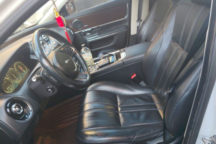 Used Jaguar XJ 2015 XJL 2.0T Elegance Business 80th Anniversary Limited Edition
