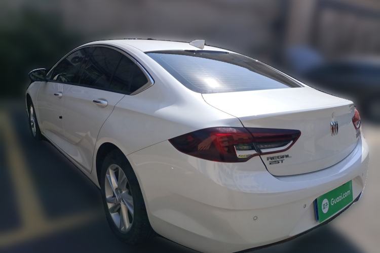 Used Buick Regal 2024 25T Deluxe Edition Rear Left 45 Deg