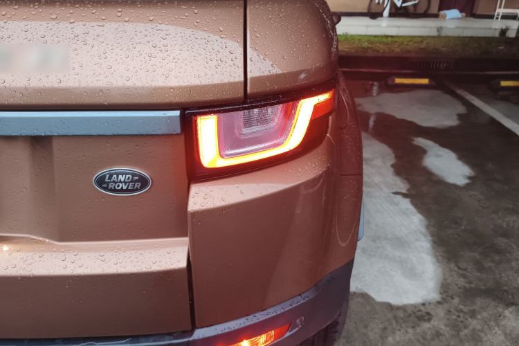 Used Land Rover Range Rover Evoque 2016 2.0T SE Smart Glow Edition
